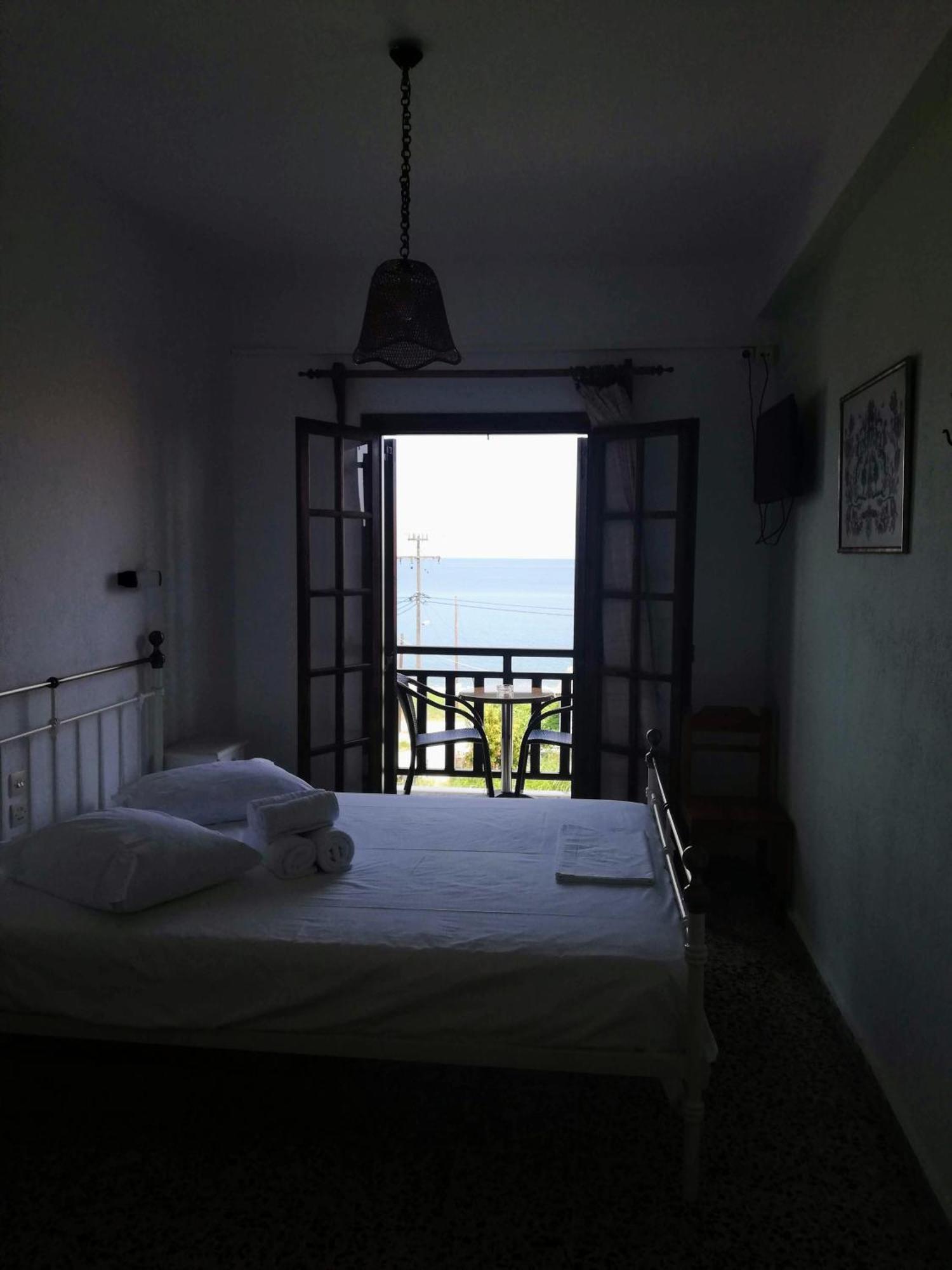 Hotel Erato Chorefton Exterior photo
